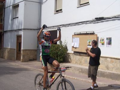 Roberto Sánchez gana en Serrana de Mira